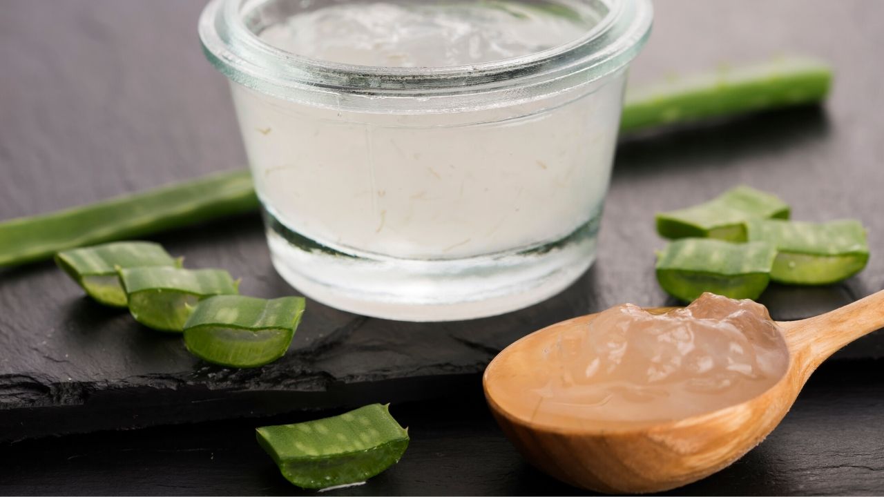 7 Best Aloe Vera Face Mask For Beautiful Skin