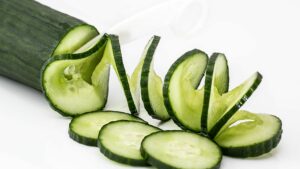 Read more about the article BENEFITS OF CUCUMBER FOR SKIN AND HAIR