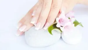7 tips to make your nail healthy and strong