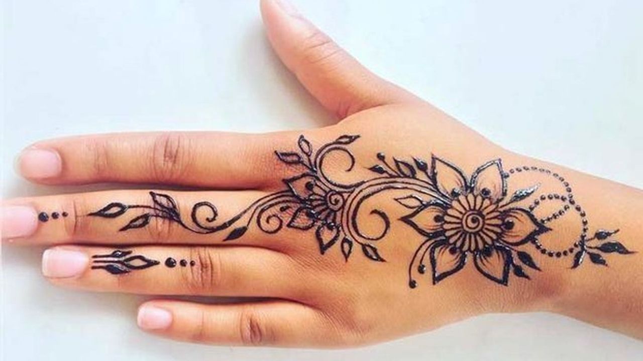 Beautiful easy mehndi design for beginners