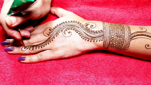 Jewellery Mehndi designs Tutorial for Back Hand