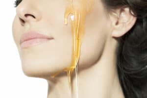 honey on face benefits