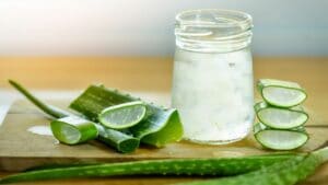 Read more about the article Benefits of Aloe Vera on Face Overnight