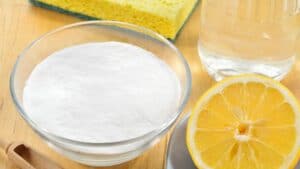 Lemon and Baking Soda For Health, Skin, and Hair
