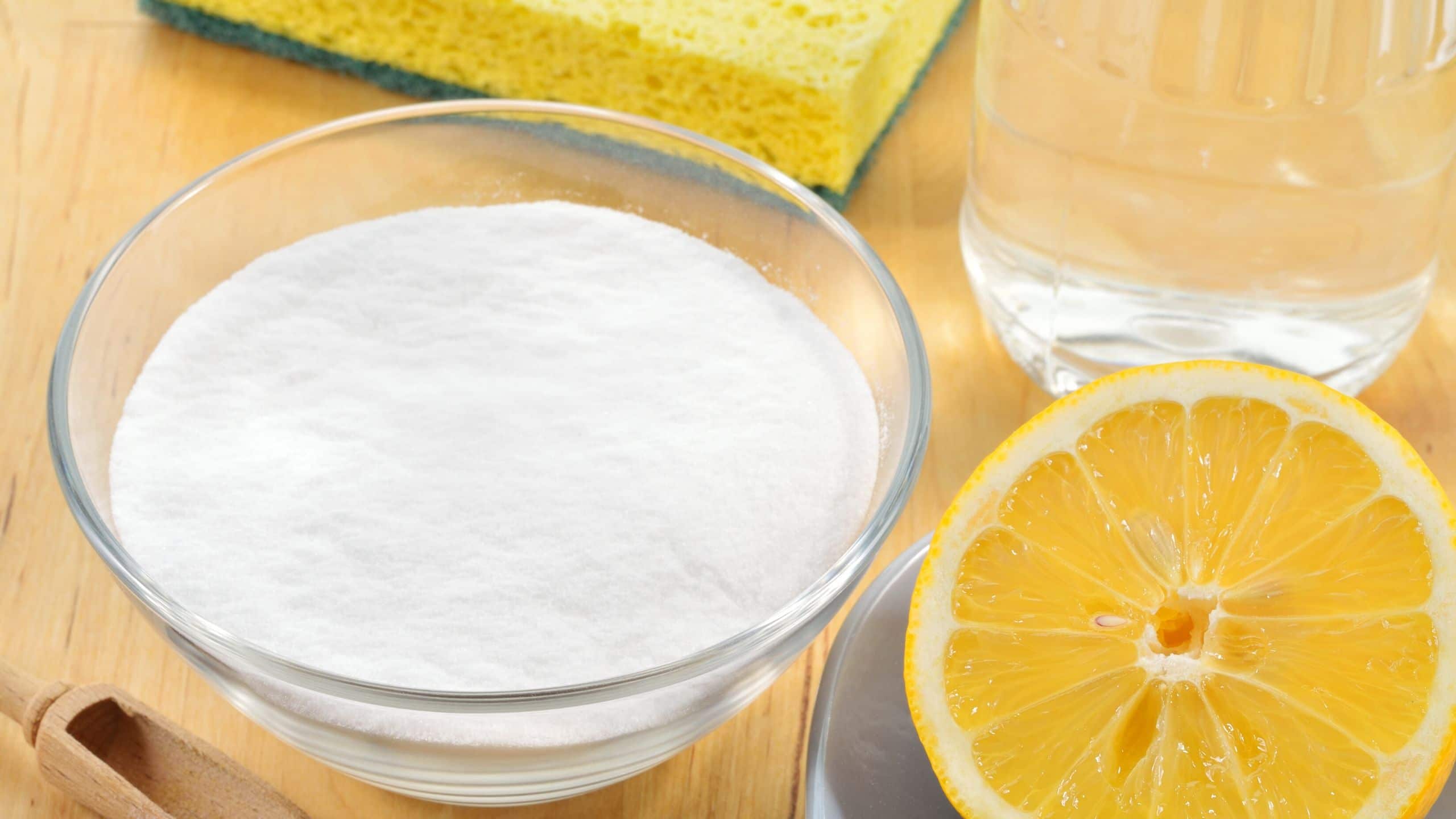 You are currently viewing Lemon and Baking Soda For Health, Skin, and Hair