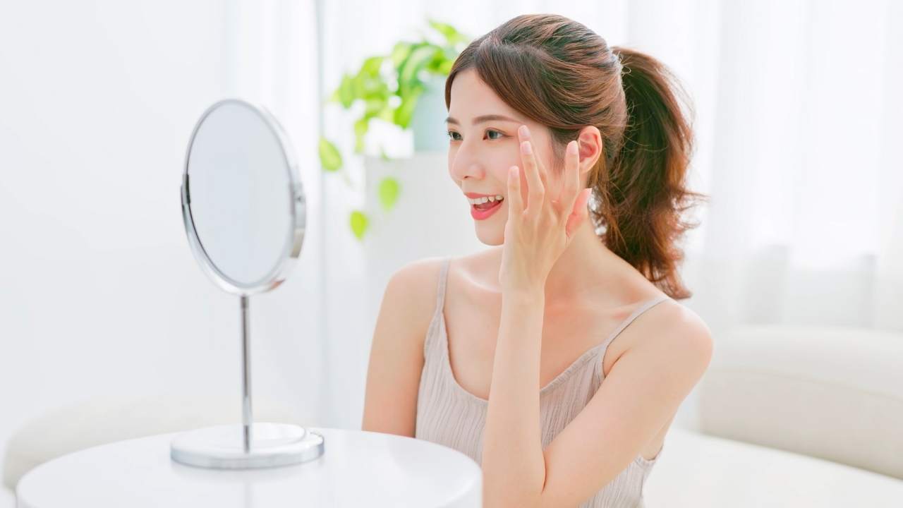 Read more about the article Summer Skin Care Tips for Your Face, Body & Hair